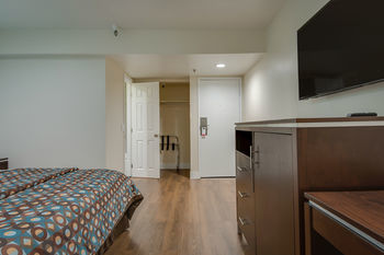 Vagabond Inn Executive - Bakersfield Downtowner エクステリア 写真